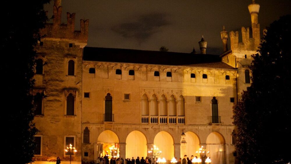 Candle Castle al Castello di Thiene di Vicenza venerdì 2 dicembre